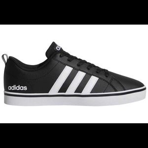 adidas VS Pace Shoe
